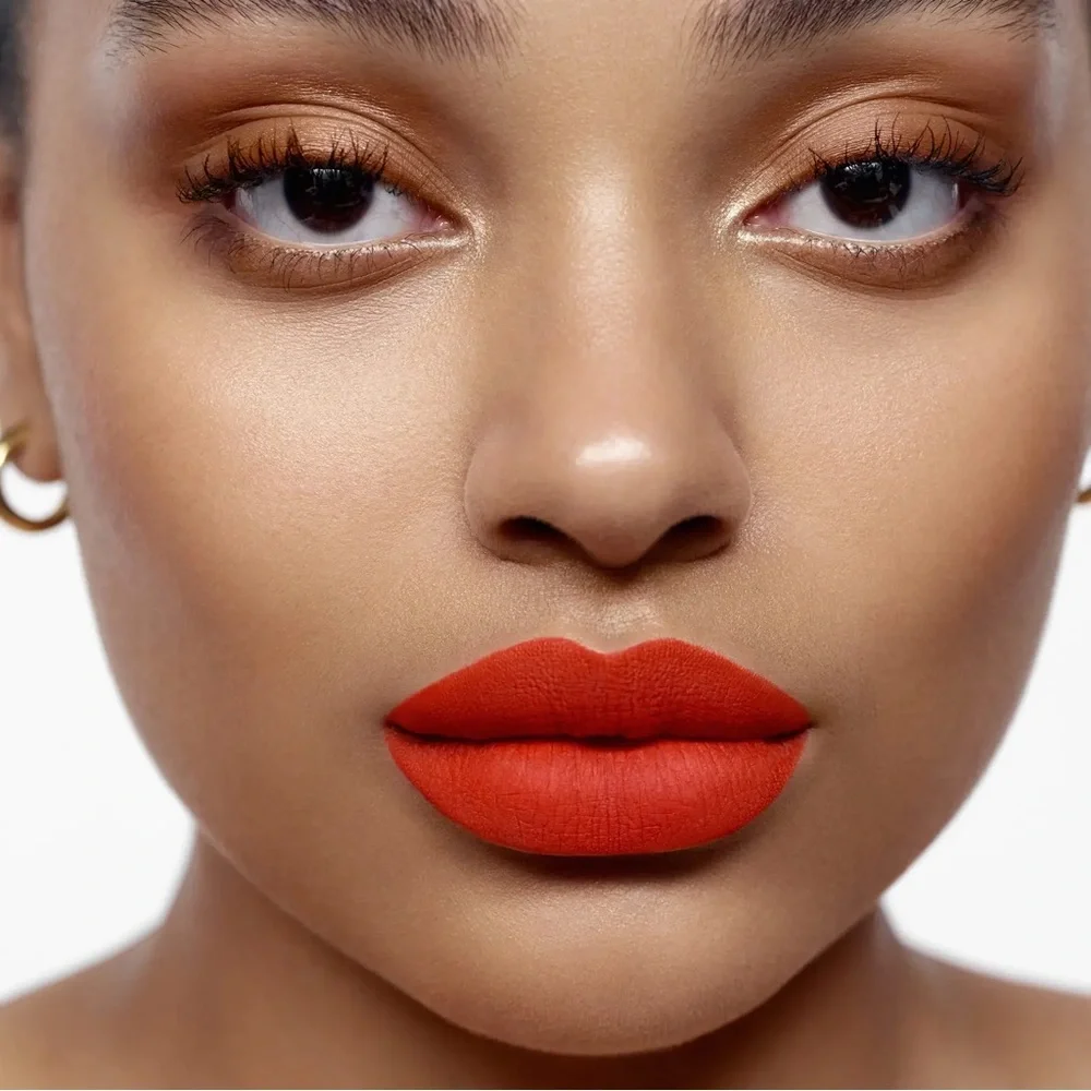 Rose Inc LIP CREAM WEIGHTLESS MATTE COLOR. BRAND NEW